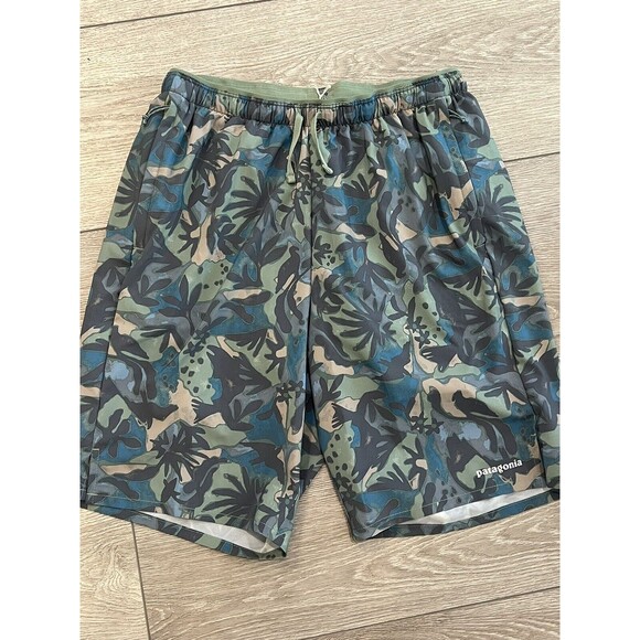 Patagonia Mens Shorts Size Small Multi Trails Running Hiking Green NWT - Picture 1 of 8